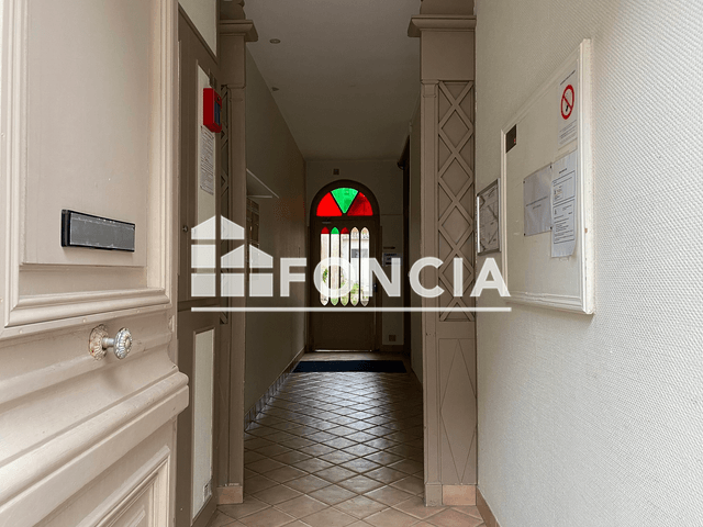 Appartement 2 pièces (48.7 m²) à louer - Rochefort (17300)