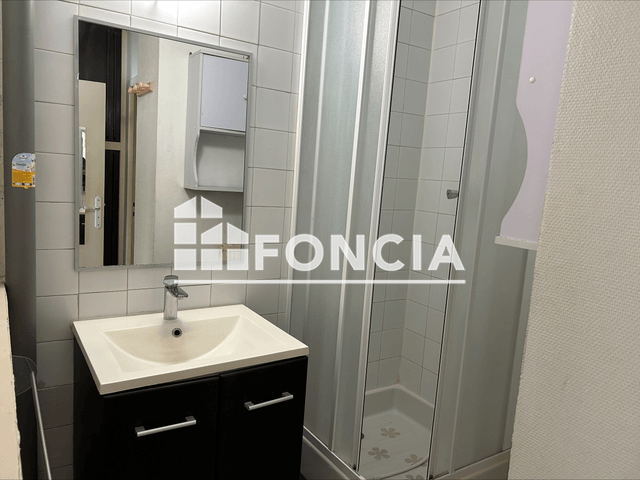 Studio (32.56 m²) à louer - Le Pont De Claix (38800)