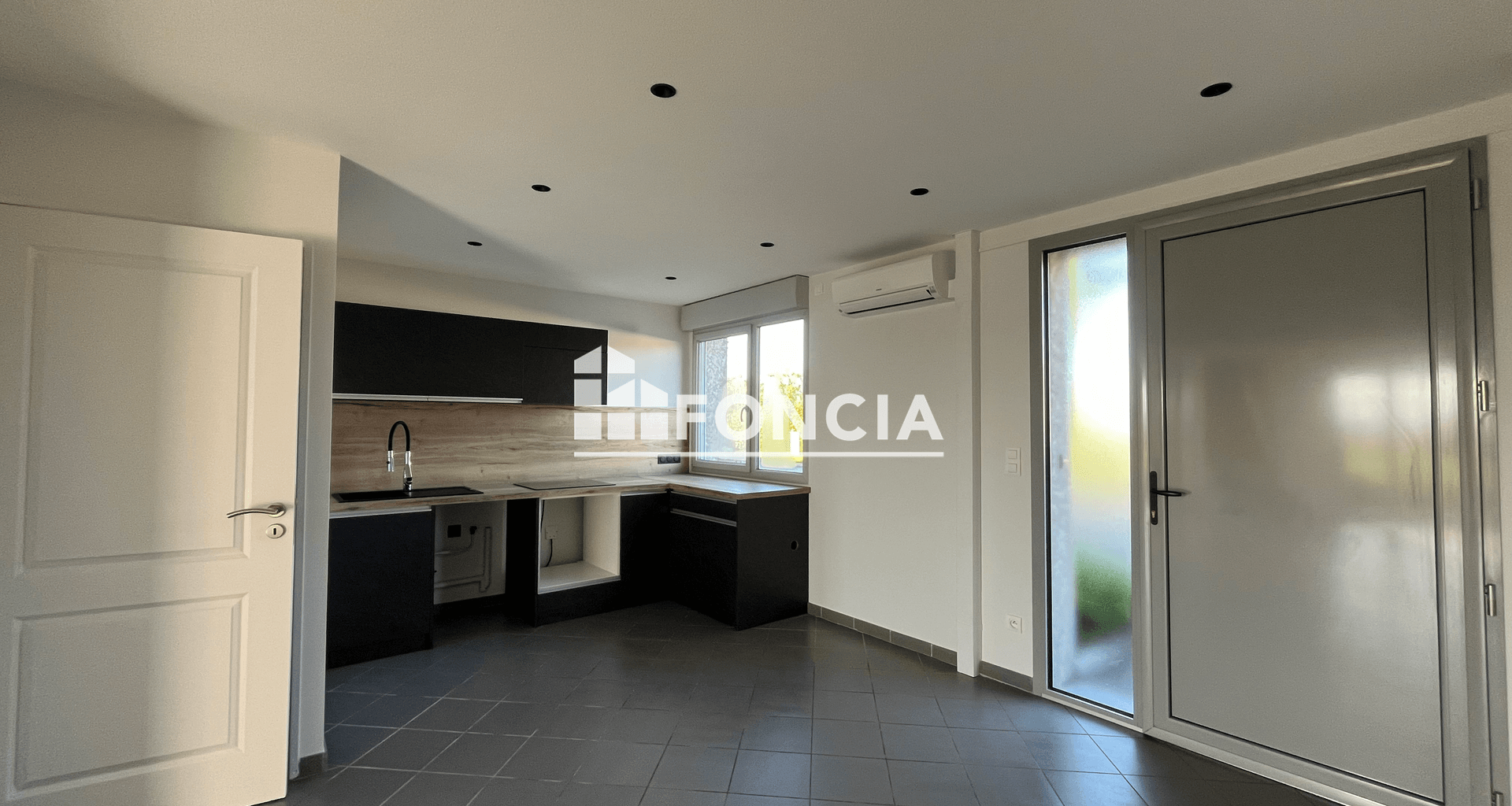 Appartement 4 pièces (77.69 m²) à louer - Quincieux (69650)