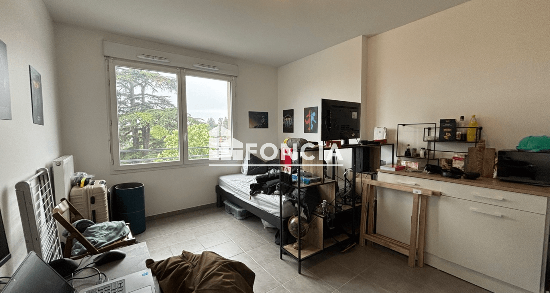 Studio (24.3 m²) à louer - ÉCully (69130)