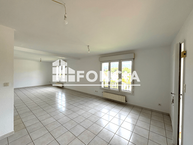 Maison 5 pièces (98.3 m²) à louer - La Buisse (38500)