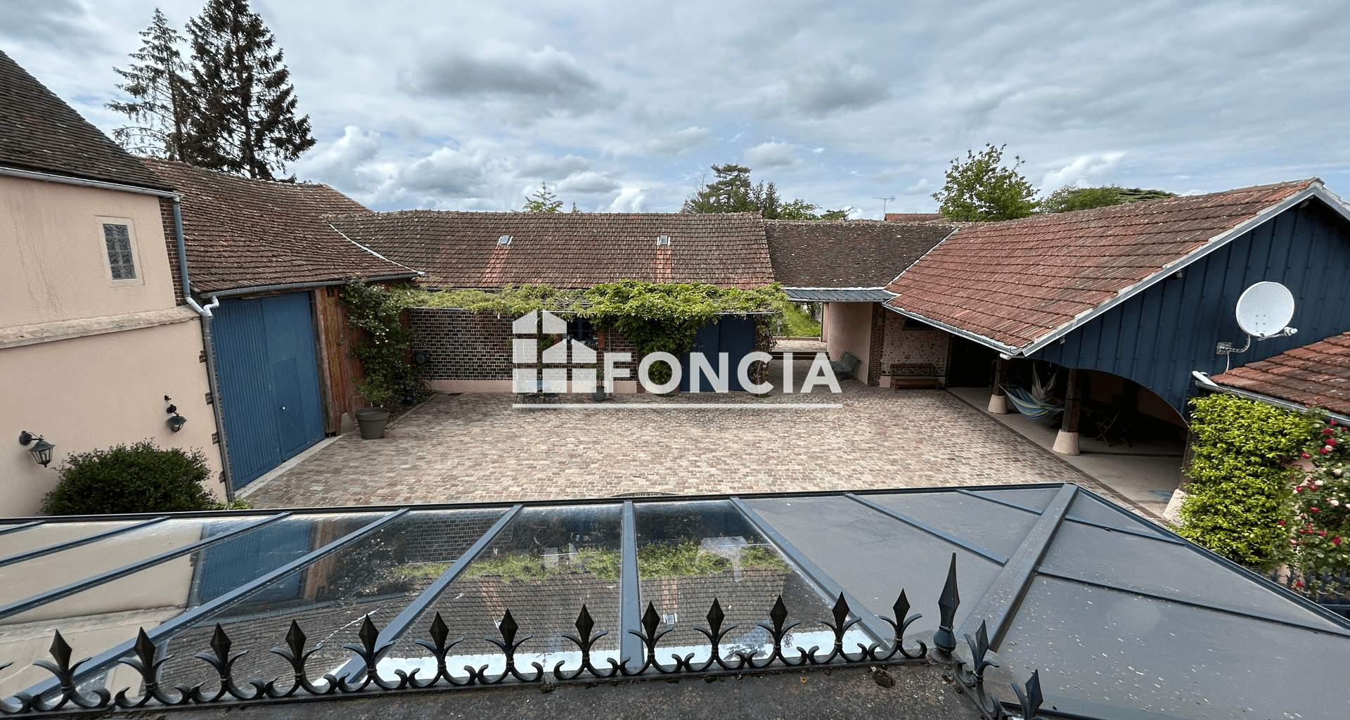Maison 9 pièces (195 m²) à vendre - Châteauneuf-en-thymerais (28170)