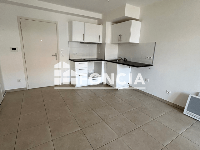Appartement 2 pièces (38.54 m²) à louer - Le Lavandou (83980)