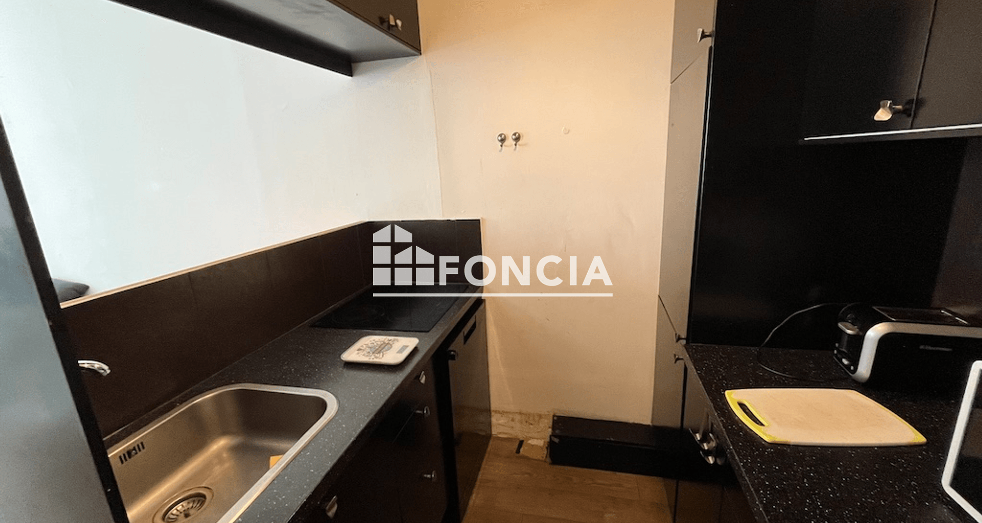 Appartement meublé 3 pièces (45.52 m²) à louer - Marseille 1ᵉʳ (13001)