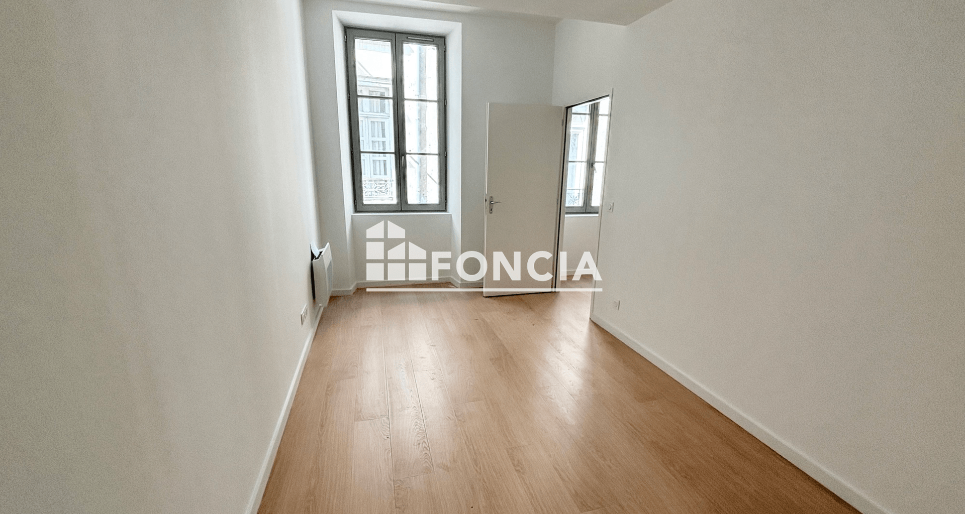 Appartement 2 pièces (56.6 m²) à louer - Tournon-sur-rhône (07300)