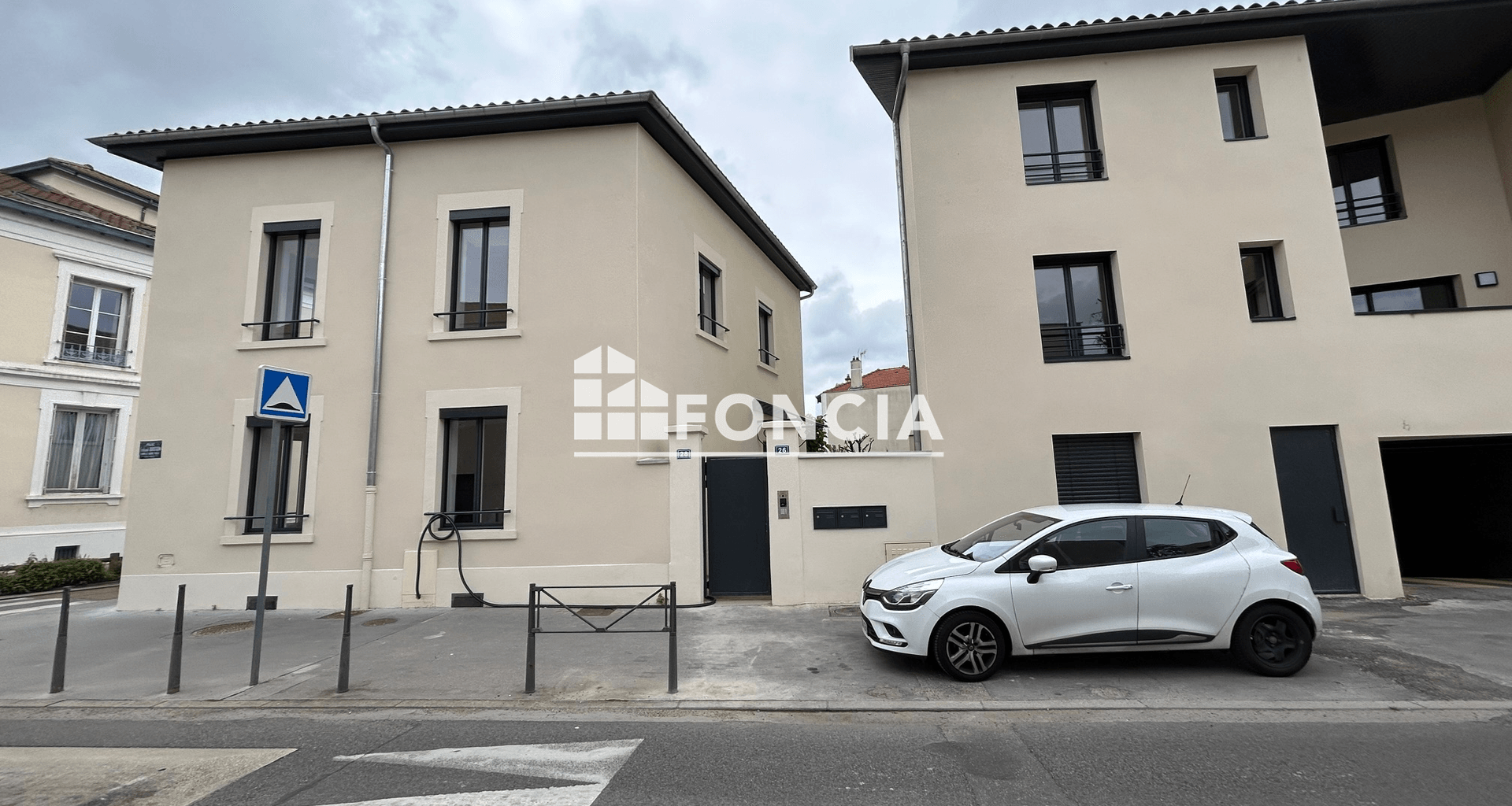 Maison 5 pièces (118.54 m²) à louer - Lyon 3ᵉ (69003)