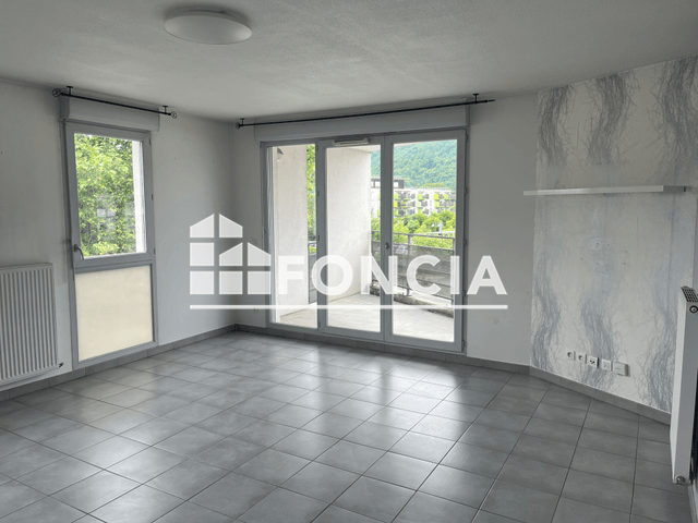 Appartement 2 pièces (51.22 m²) à louer - Saint Martin D'heres (38400)