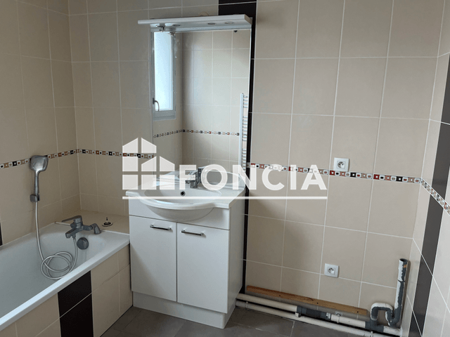 Appartement 2 pièces (51.22 m²) à louer - Saint Martin D'heres (38400)