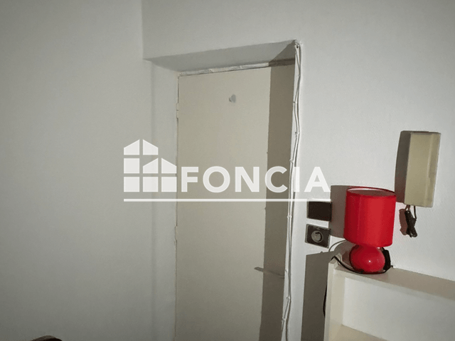 Studio meublé (10 m²) à louer - Nancy (54000)