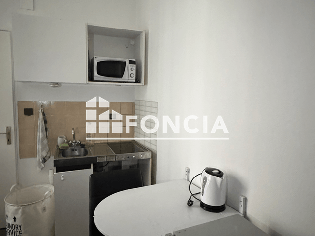 Studio meublé (10 m²) à louer - Nancy (54000)