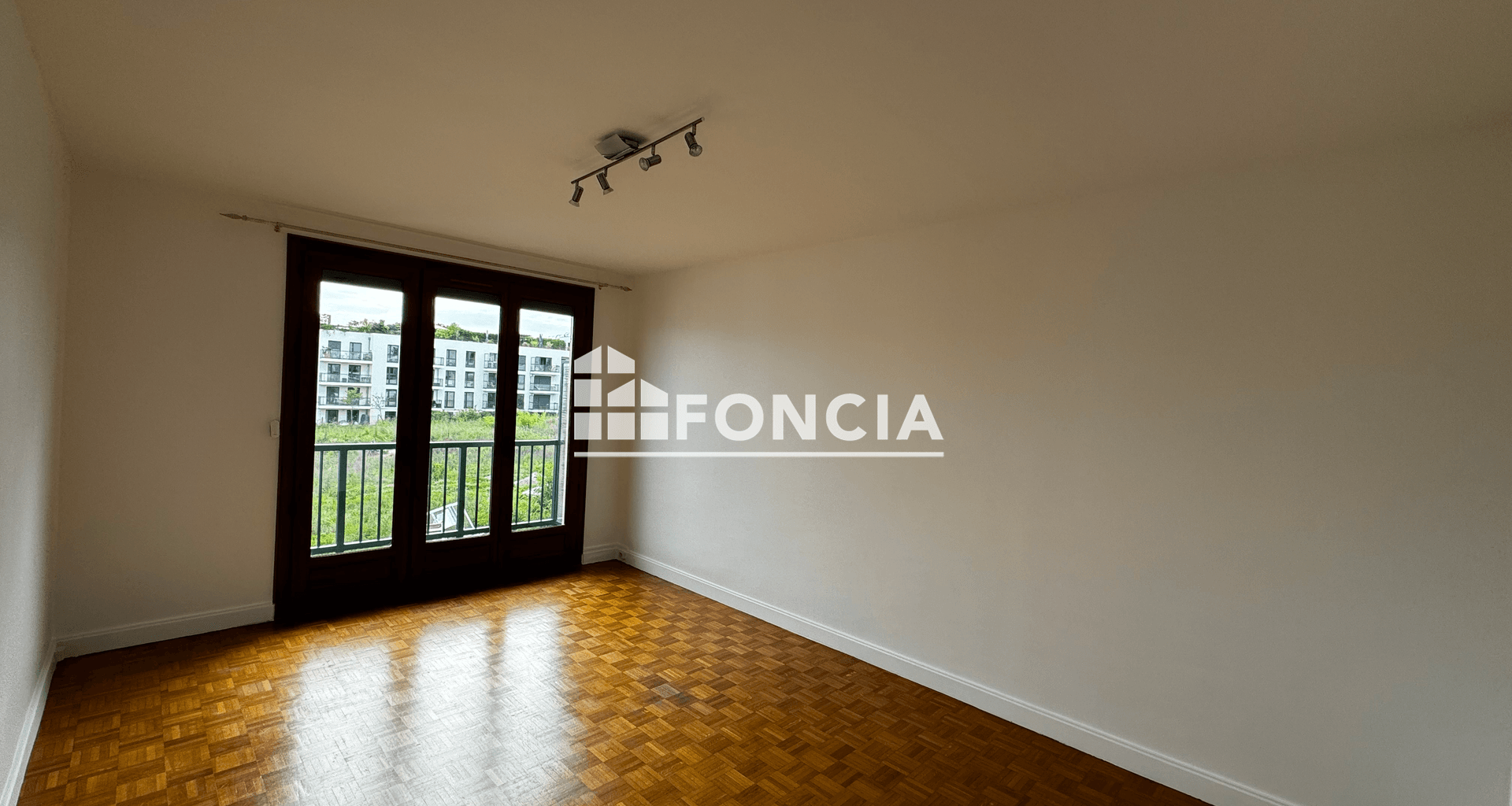 Appartement 3 pièces (57 m²) à louer - Vanves (92170)