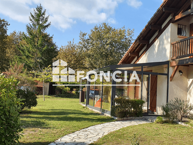 Maison 6 pièces (107 m²) à louer - Mont De Marsan (40000)