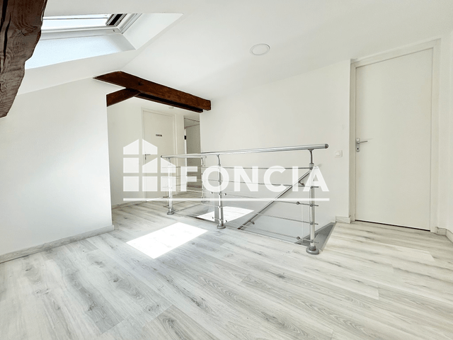 Appartement 7 pièces (203.45 m²) à louer - Montigny Les Metz (57950)