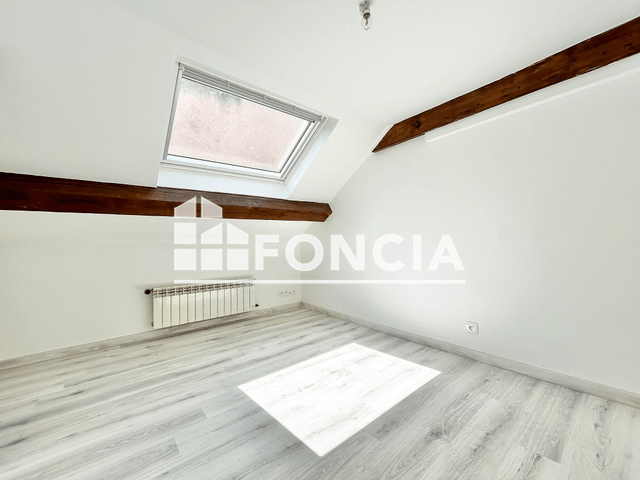 Appartement 7 pièces (203.45 m²) à louer - Montigny Les Metz (57950)