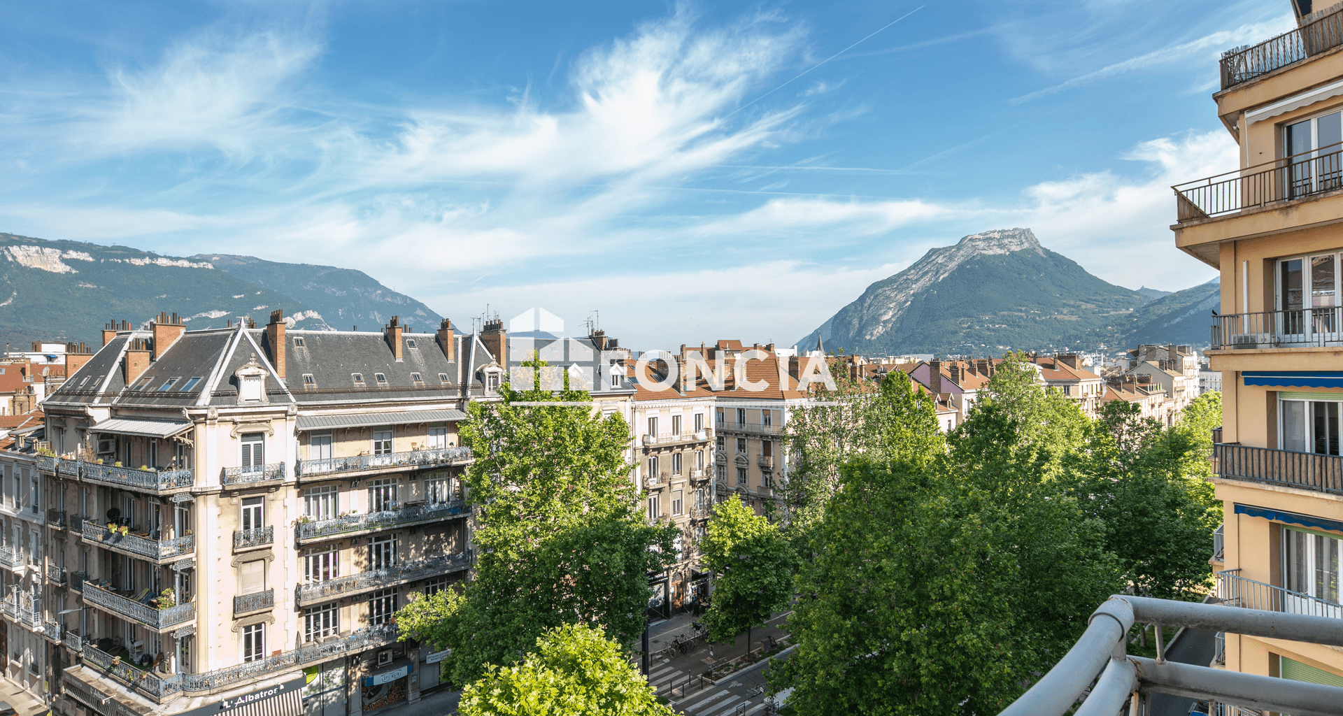 Appartement 2 pièces (60.12 m²) à vendre - Grenoble (38000)
