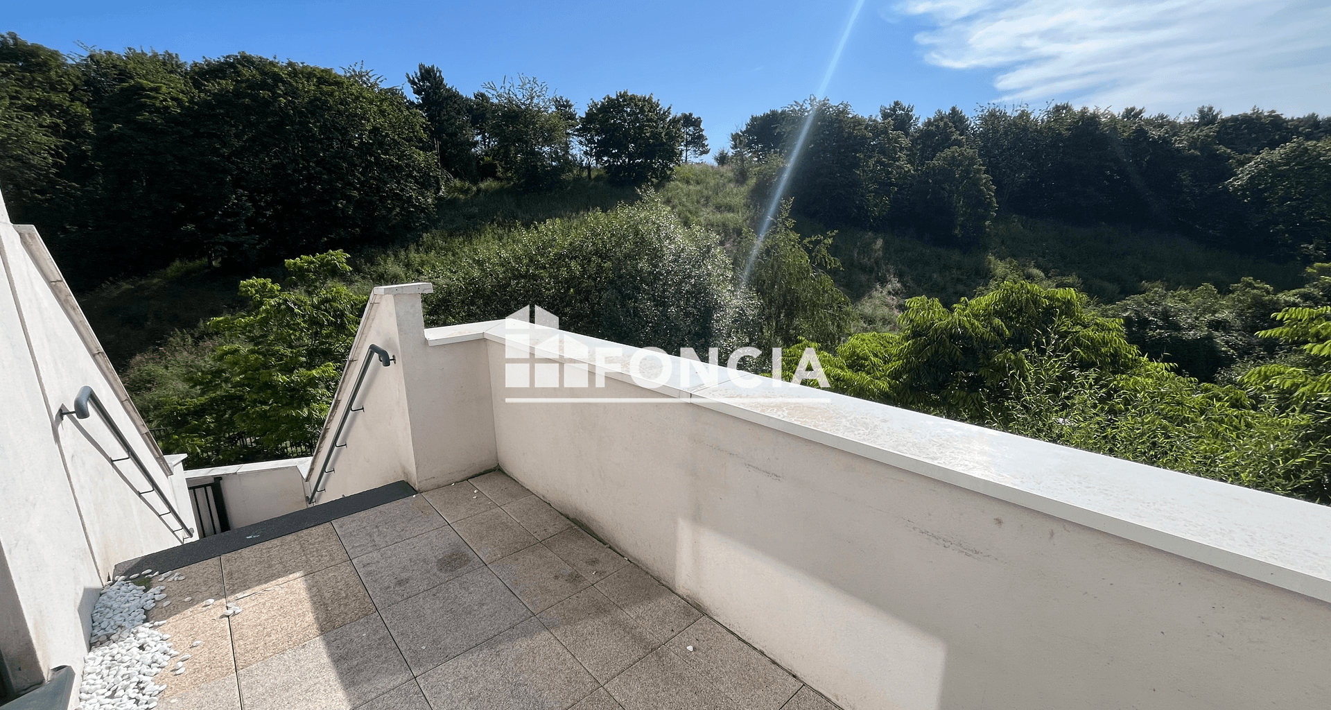 Appartement 3 pièces (73.21 m²) à louer - Stains (93240)