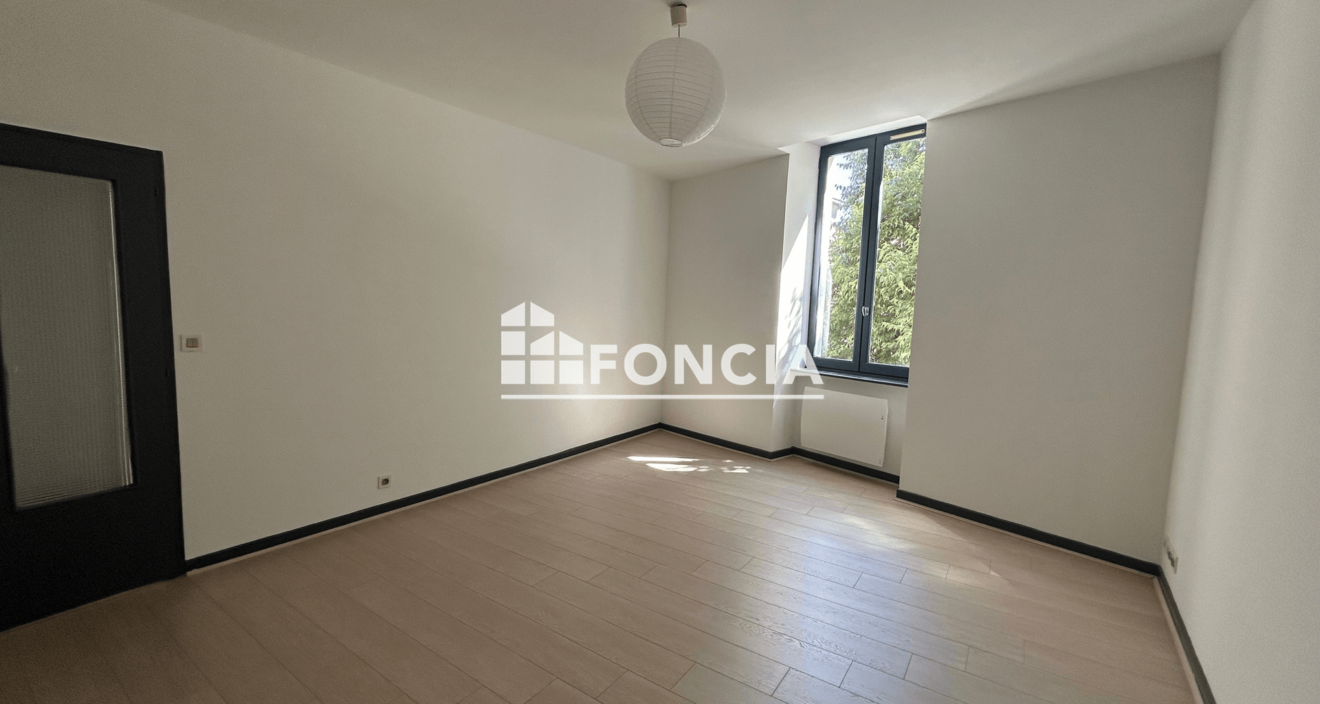 Appartement 2 pièces (59.32 m²) à louer - Tournon-sur-rhône (07300)