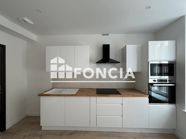 Maison 4 pièces (69.73 m²) à louer - Charleville-mézières (08000)
