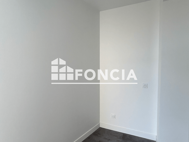 Maison 4 pièces (69.73 m²) à louer - Charleville-mézières (08000)