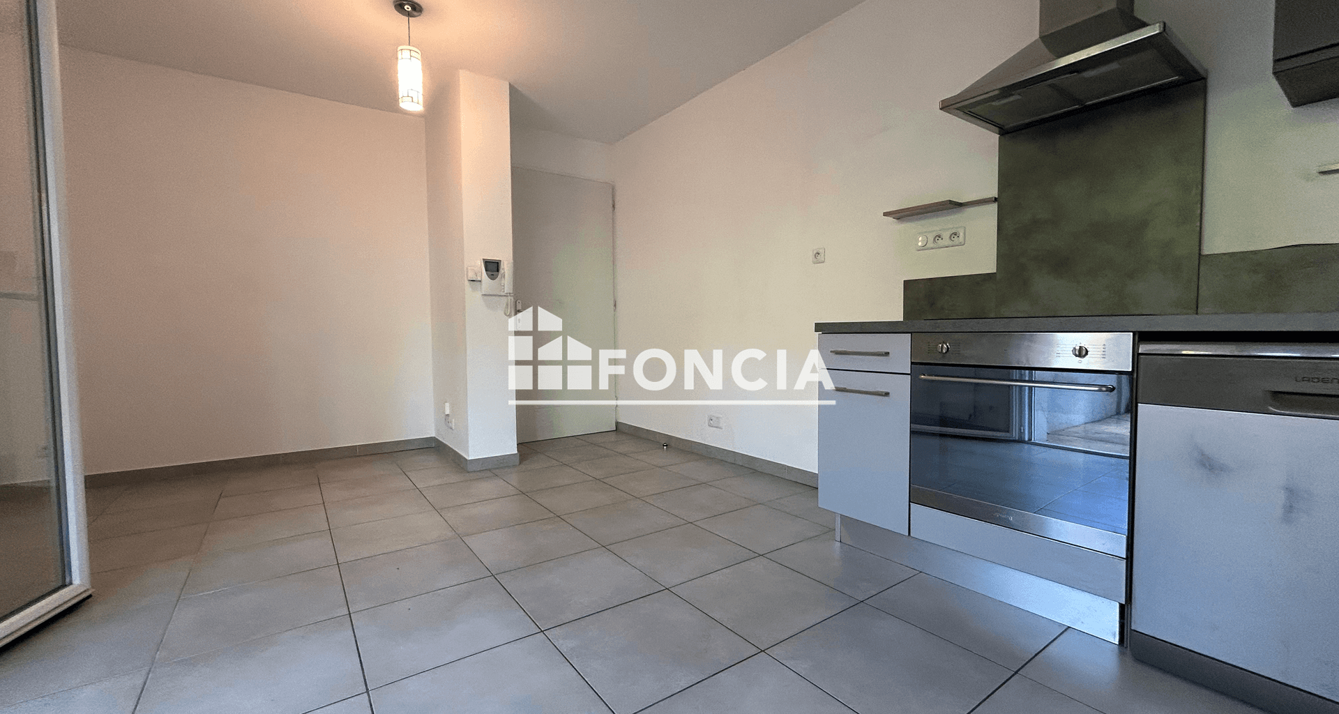Appartement 2 pièces (39.1 m²) à louer - Croix Ste (13500)