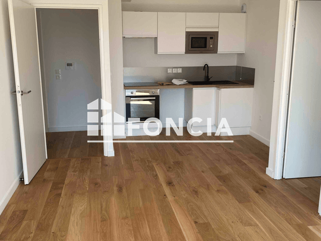 Appartement meublé 2 pièces (41.7 m²) à louer - Lens (62300)