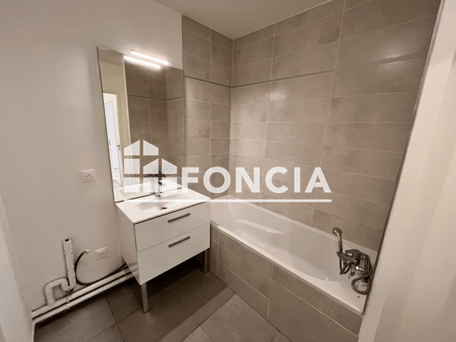 Appartement 4 pièces (69.63 m²) à louer - Croix (59170)
