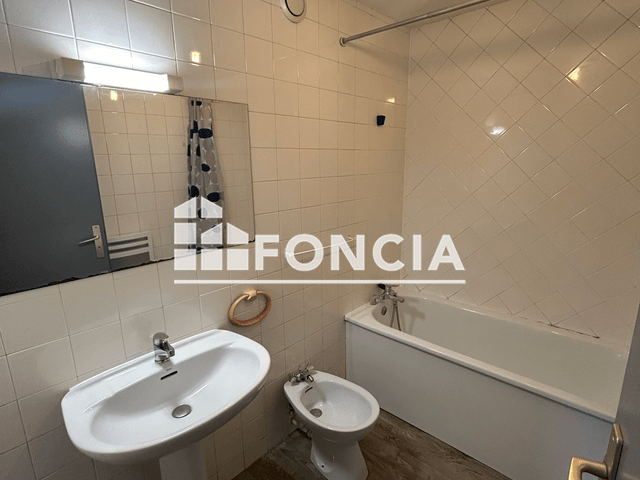 Appartement 2 pièces (48.27 m²) à louer - Mont De Marsan (40000)