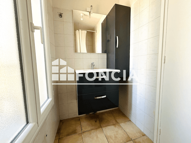 Appartement 2 pièces (44.4 m²) à louer - Toulon (83000)