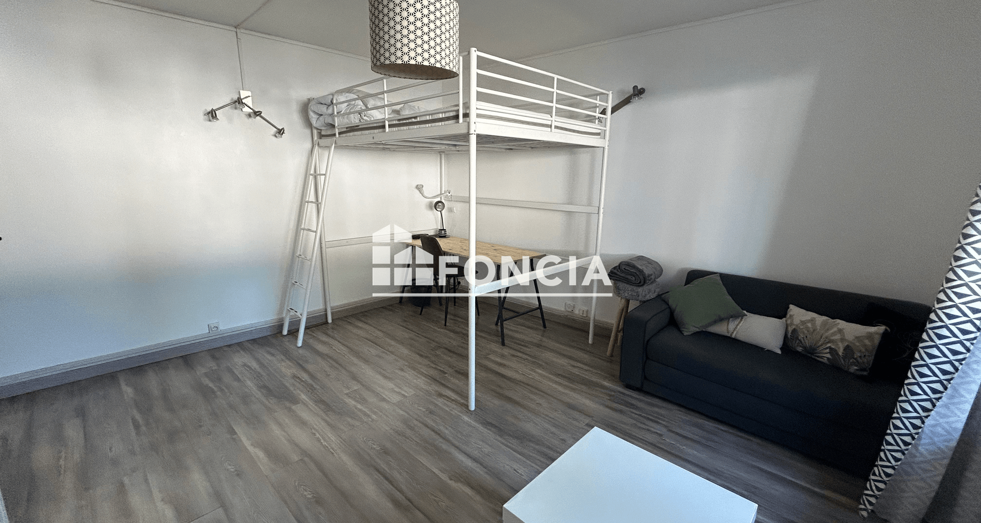 Studio meublé (32.5 m²) à louer - Reims (51100)
