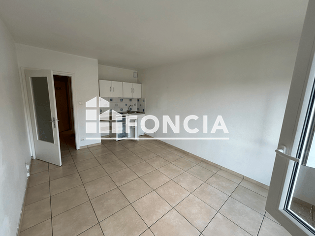 Studio (23 m²) à louer - Illkirch-graffenstaden (67400)