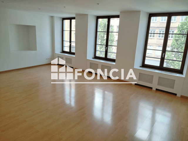 Appartement 6 pièces (132.42 m²) à louer - Strasbourg (67000)