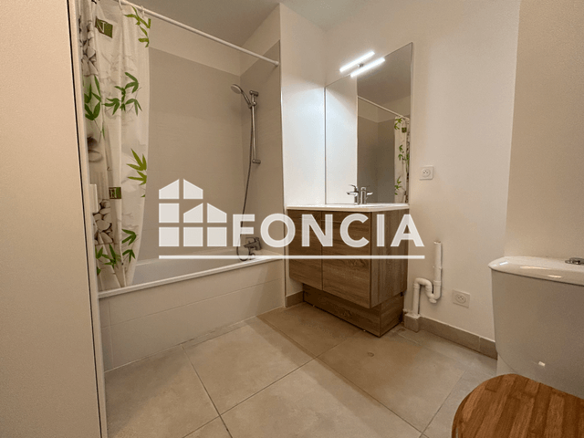 Appartement 2 pièces (38.64 m²) à louer - Cannes La Bocca (06150)