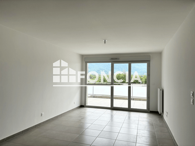 Appartement 2 pièces (45.65 m²) à louer - Saint Genis Pouilly (01630)