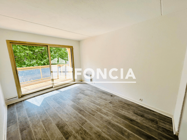 Appartement 2 pièces (45.23 m²) à louer - Saint Raphael (83700)