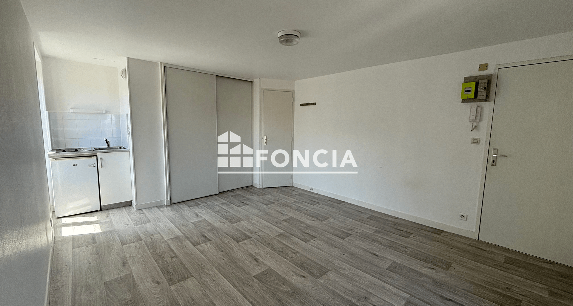Studio (22 m²) à louer - Clermont-ferrand (63000)