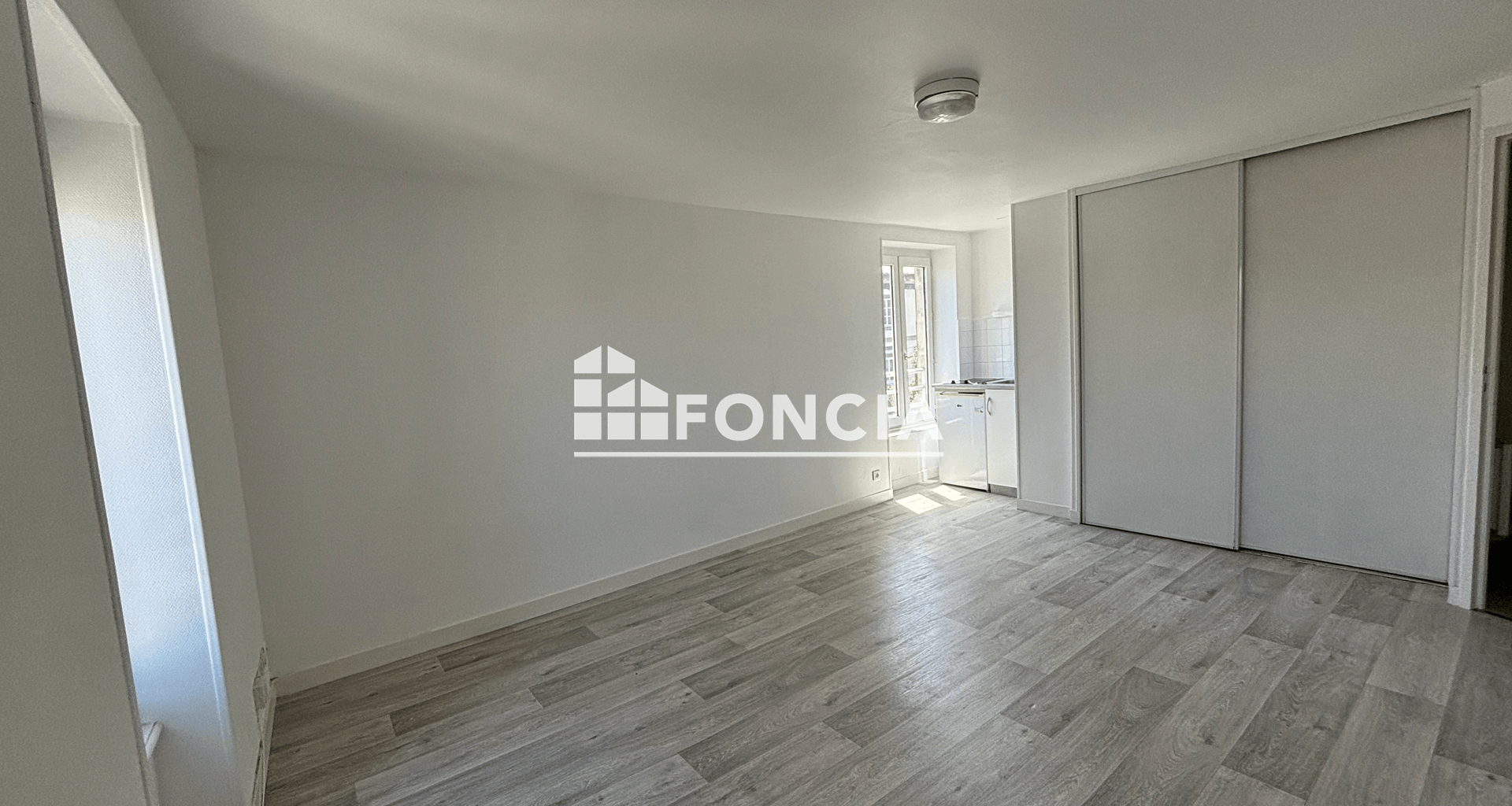 Studio (22 m²) à louer - Clermont-ferrand (63000)