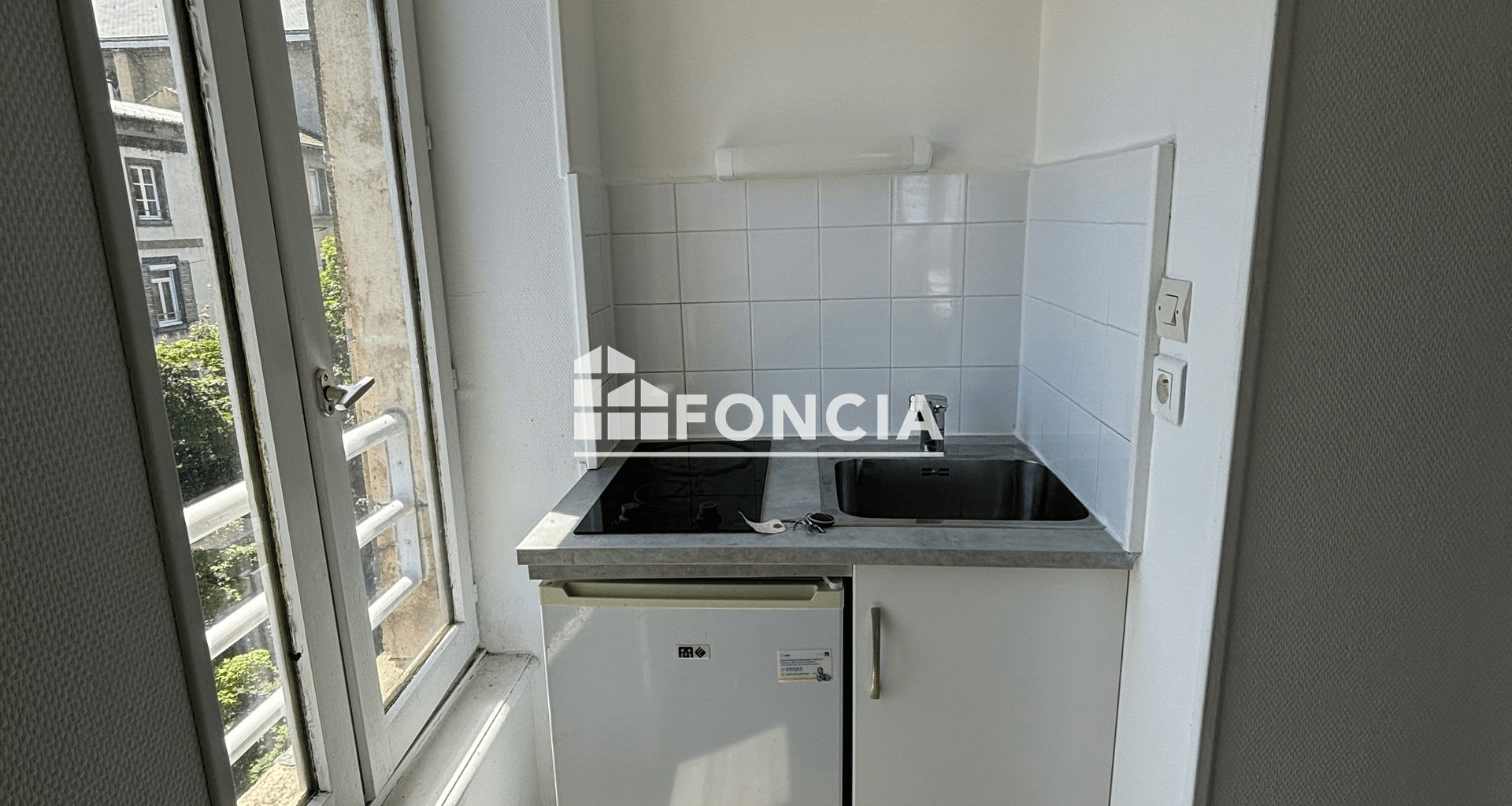 Studio (22 m²) à louer - Clermont-ferrand (63000)