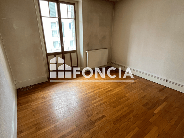 Appartement 2 pièces (50 m²) à louer - Besancon (25000)