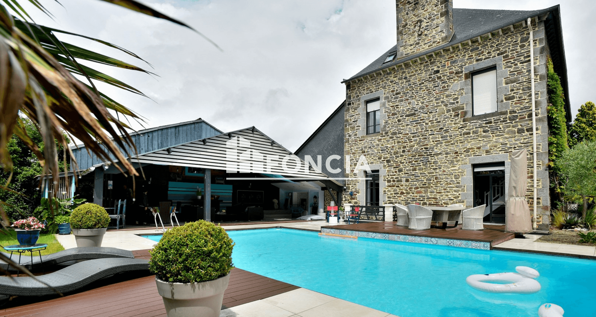 Maison 7 pièces (250 m²) à vendre - Dol-de-bretagne (35120)