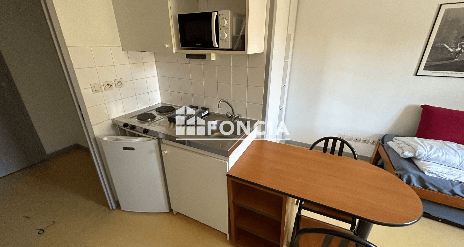 Studio meublé (18 m²) à louer - Valence (26000)