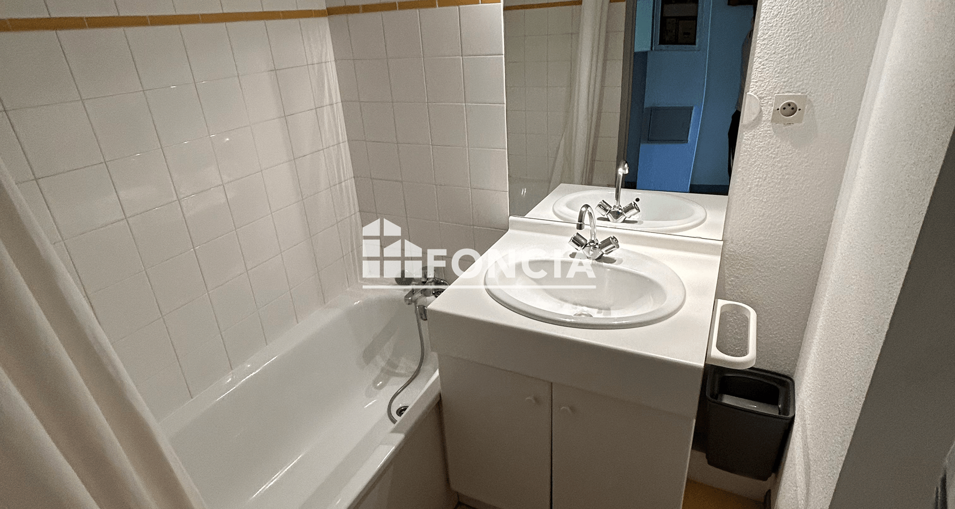 Studio meublé (18 m²) à louer - Valence (26000)