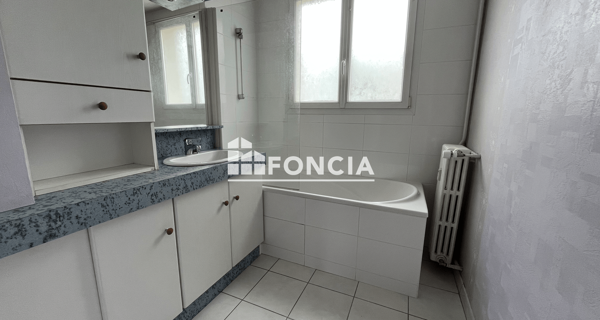 Appartement 3 pièces (64.45 m²) à louer - Laval (53000)
