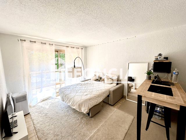 Studio (26.8 m²) à louer - Saint Raphael (83700)