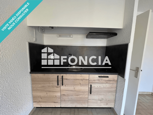 Studio (26.8 m²) à louer - Saint Raphael (83700)