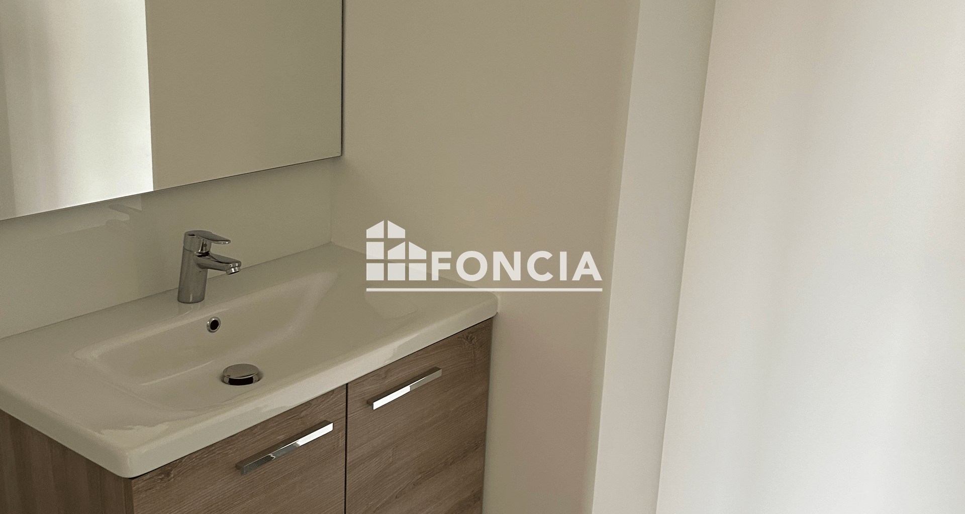 Appartement 2 pièces (48.41 m²) à louer - Sainte-geneviève-des-bois (91700)