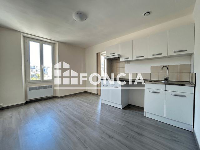 Studio (32 m²) à louer - Toulon Cedex (83000)