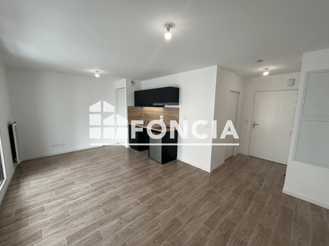 Studio (30 m²) à louer - La Roche Sur Yon (85000)