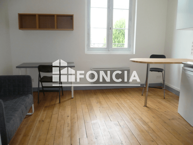 Appartement meublé 2 pièces (21 m²) à louer - Soissons (02200)