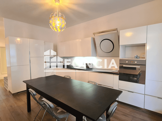 Appartement meublé 5 pièces (119.43 m²) à louer - Grenoble (38000)