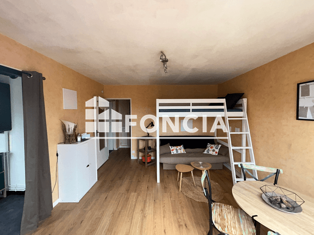 Studio meublé (27.57 m²) à louer - Charleville-mézières (08000)